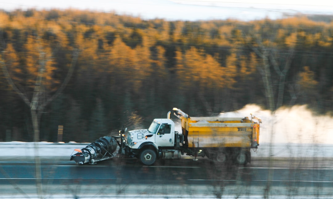 You are currently viewing Best Truck Accident Lawyer for Injury Claims in 2025